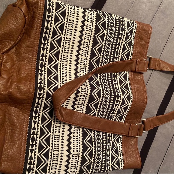 Boho Tote - Picture 2 of 4